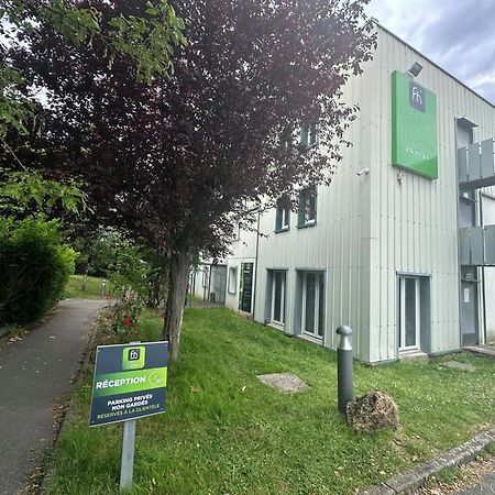 Fast Hotel Les Ulis - Courtaboeuf Esterno foto